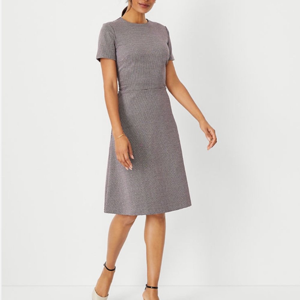 NWT Ann Taylor Houndstooth Short Sleeve Flare Dress